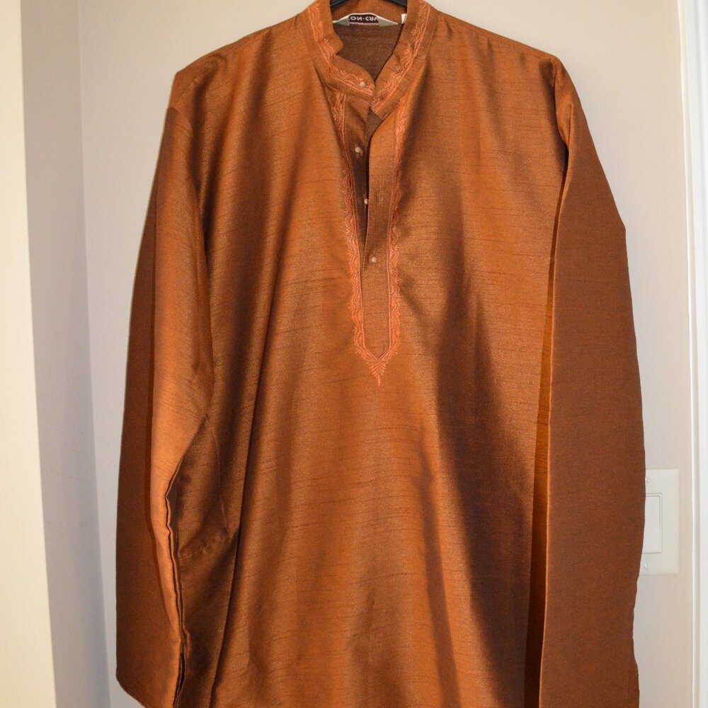 ****  MENS KURTA NEW SILK BLEND RUST COLOR S-M***